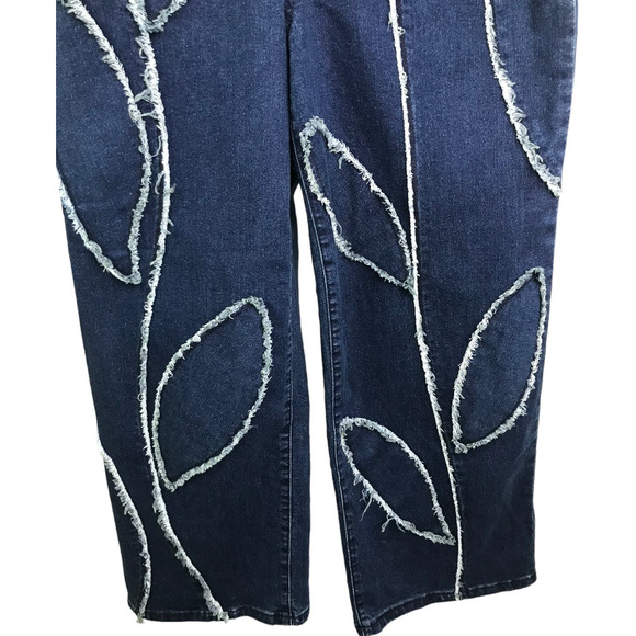DG2 Diane Gilman Women Wide Leg Jeans Boho Blue Floral Embroidered Pants 4 - Picture 2 of 7